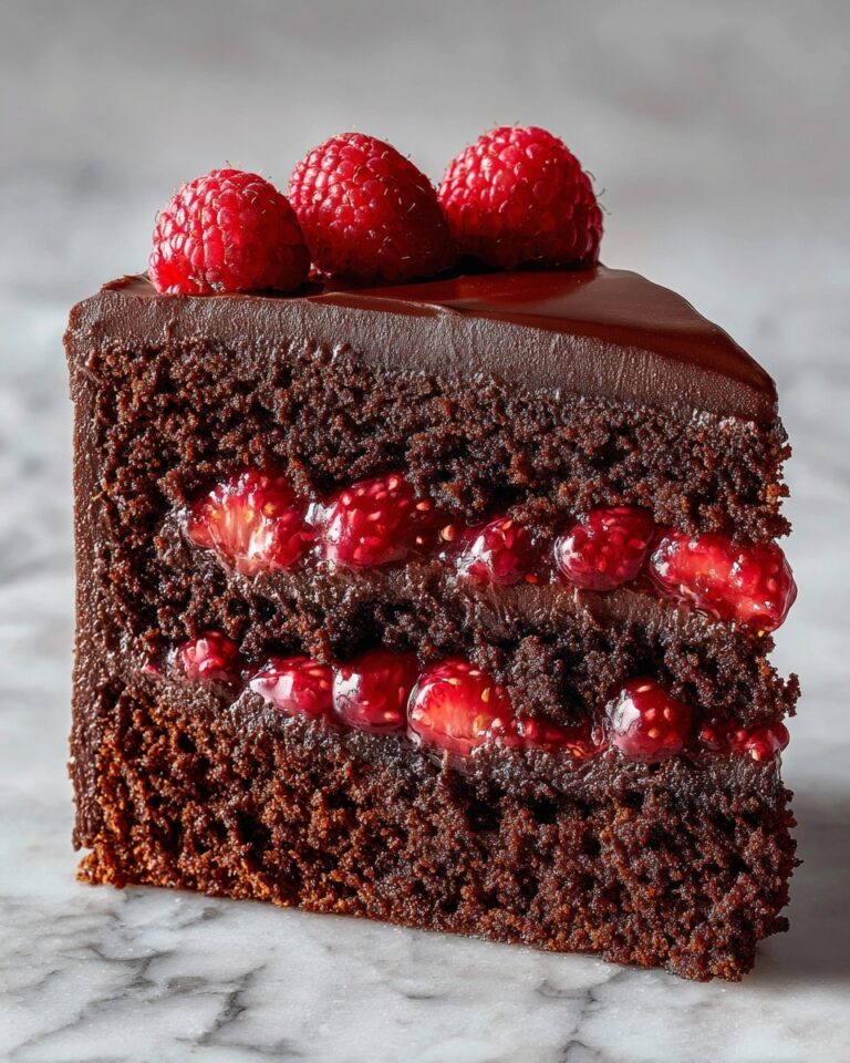 Raspberry Chocolate Ganache Cake Recipe