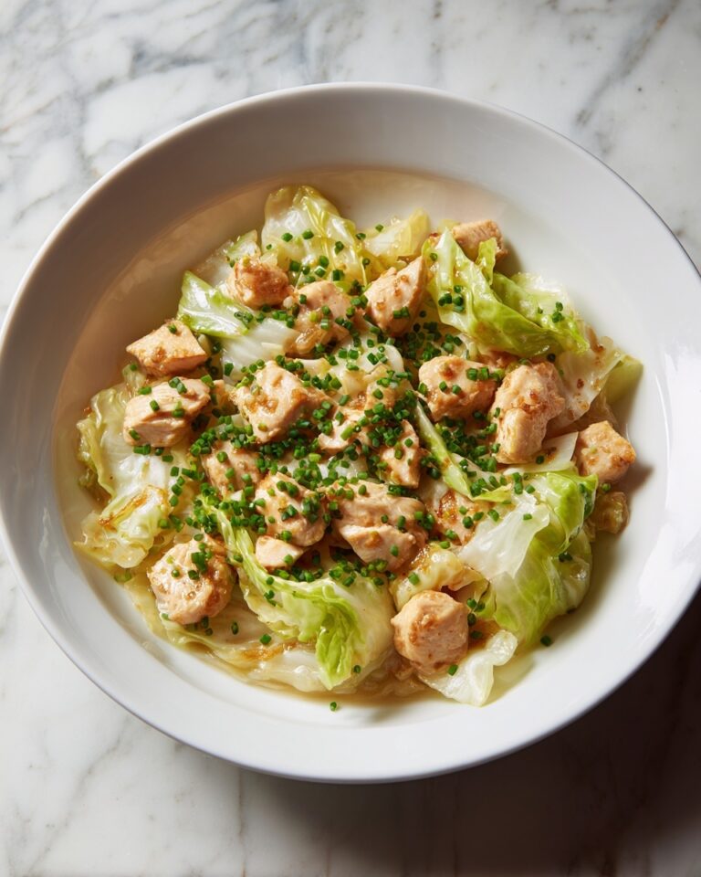 Irresistibly Easy Sautéed Garlic Cabbage with Tender Chicken Recipe