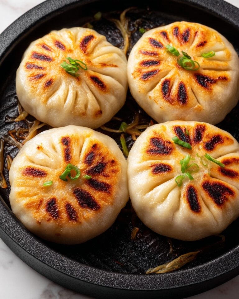 Pan-Fried Cabbage and Noodle Buns Recipe