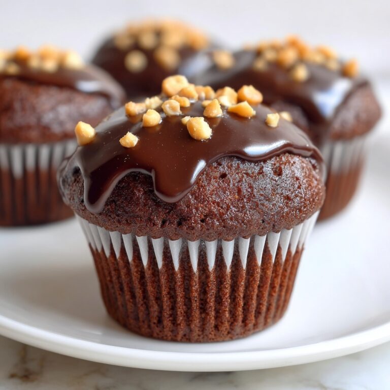 Mini Flourless Peanut Butter Chocolate Cakes Recipe
